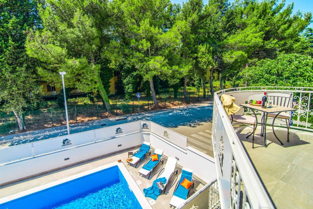 Villa Coral Reef Novigrad Istria Buitenkant foto